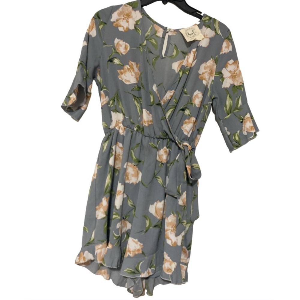 Fantastic Fox Floral Romper Grey Gray Half Sleeve - Size S